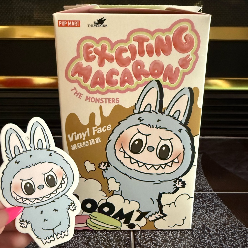 New 100% Authentic (OPEN BOX) Exciting Macaron Labubu in Sea Salt Coconut ✨